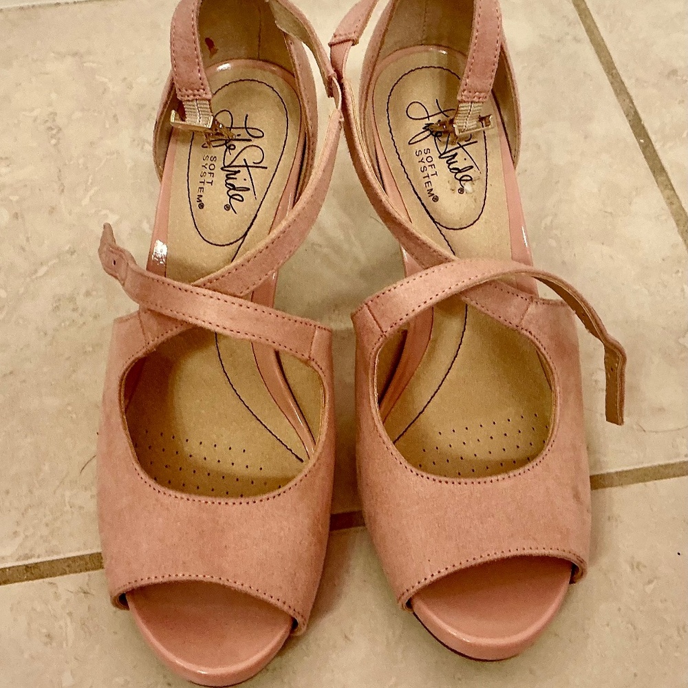 La Strada Blush Pink Suede Heels